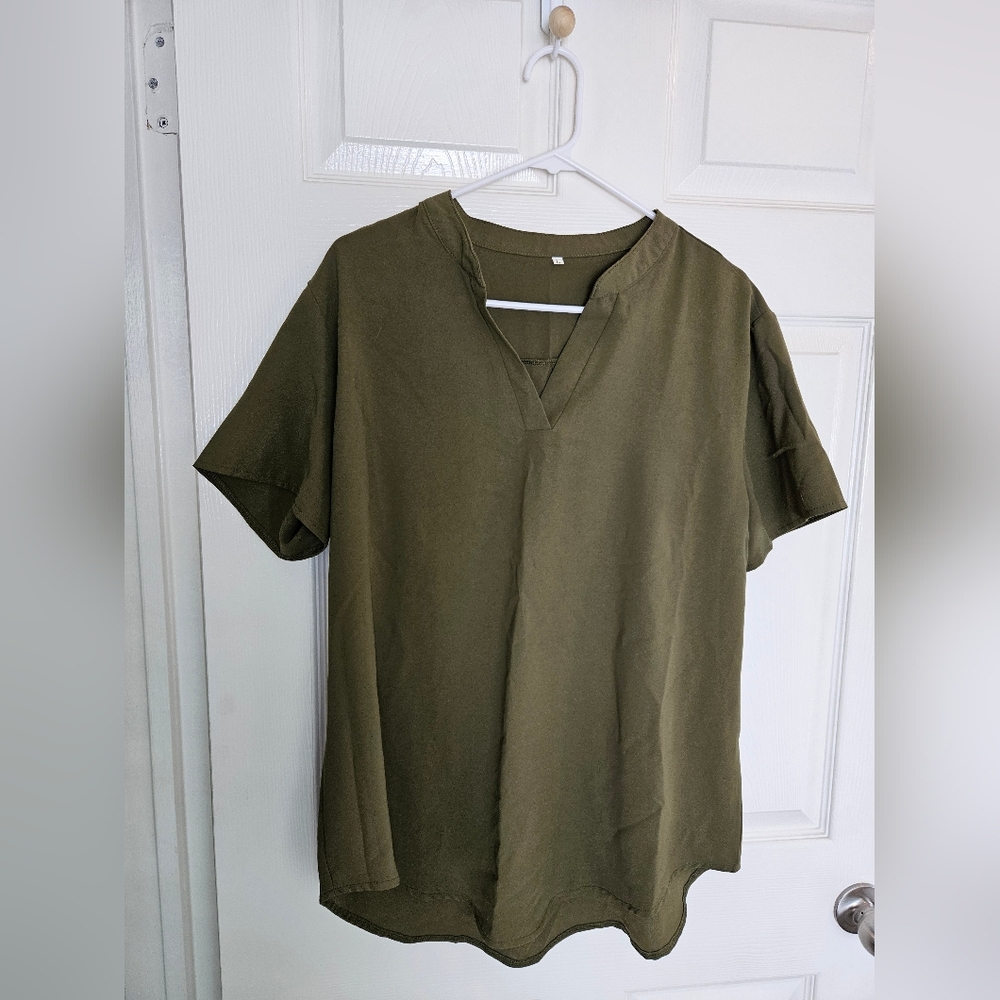 Olive Green Women's V Neck Blouse Size L